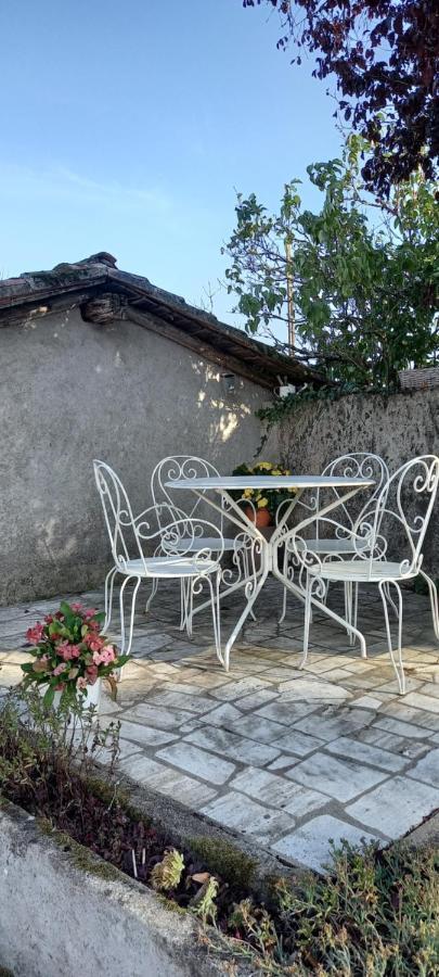 La Mesange Bleue Bed & Breakfast Ecuras Bagian luar foto